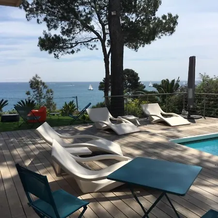 Maison De 3 Chambres A Antibes Avec Magnifique Vue Sur La Mer Piscine Privee Jardin Clos *